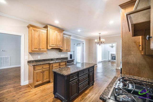 222 Rutledge Way, Macon, GA 31210