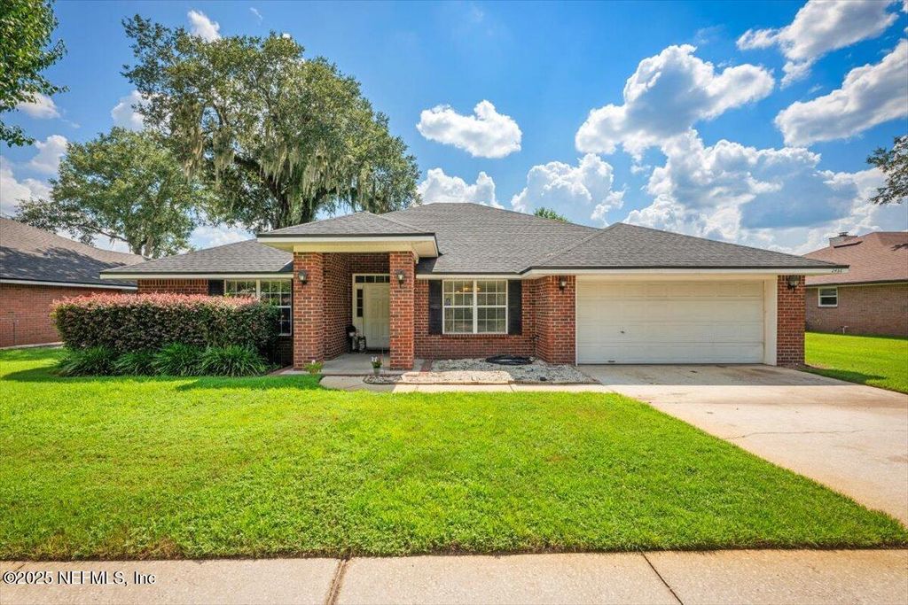 2456 MALLORY HILLS Road, Jacksonville, FL 32221