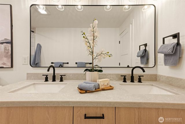 20249 149th Place NE, Woodinville, WA 98072