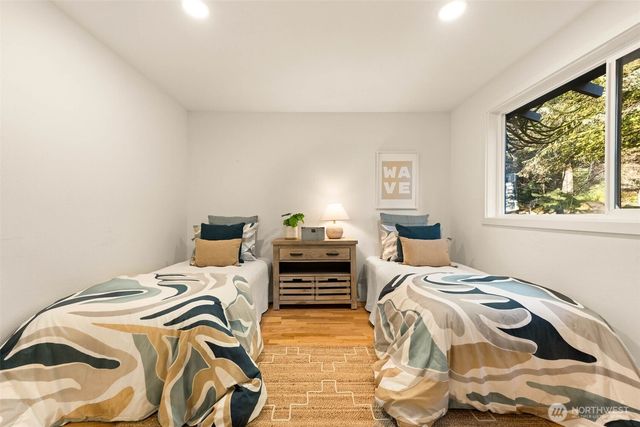 20249 149th Place NE, Woodinville, WA 98072