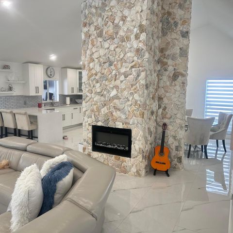 500 NW 86TH Avenue, Pembroke Pines, FL 33024