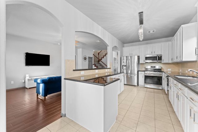 16918 Lake Willowby Lane, Houston, TX 77044