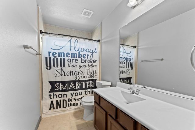 16918 Lake Willowby Lane, Houston, TX 77044