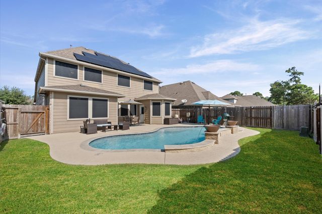 16918 Lake Willowby Lane, Houston, TX 77044