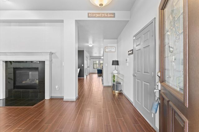 16918 Lake Willowby Lane, Houston, TX 77044