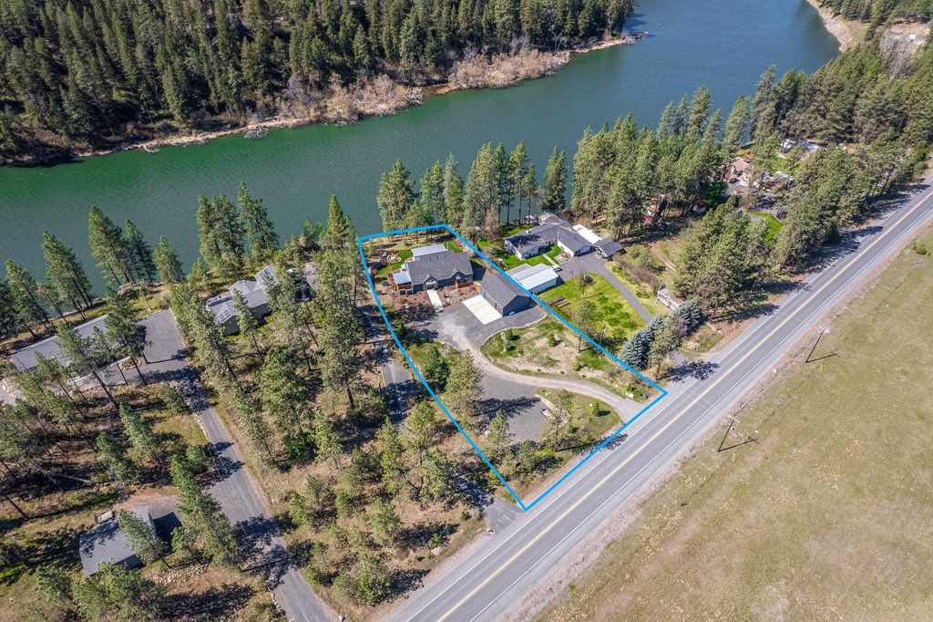 11411 N Nine Mile Rd, Nine Mile Falls, WA 99026 photo 2