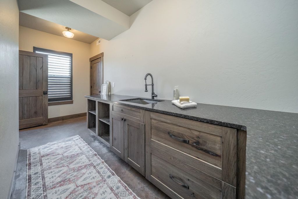 11411 N Nine Mile Rd, Nine Mile Falls, WA 99026 photo 35