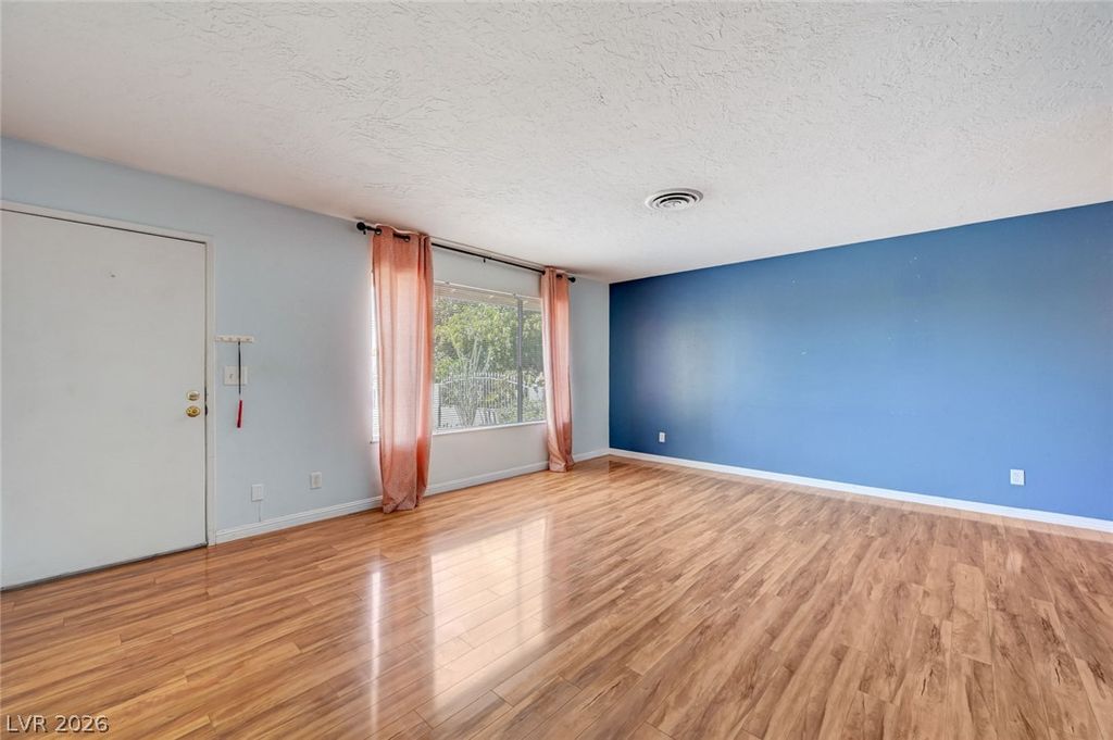1209 Meadbrook Street, Las Vegas, NV 89110 — photo 5