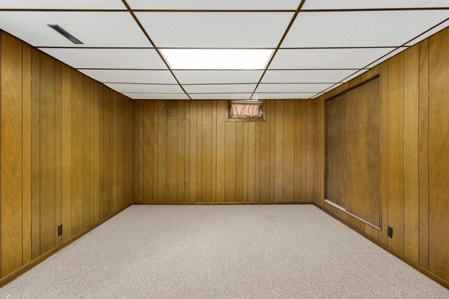 112 Mayo Drive, Burnsville, MN 55337