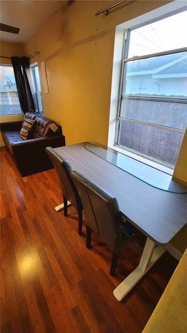 5811 Arroyo, Los Angeles, CA 90042