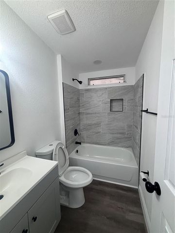 2620 EINWOOD DRIVE, Kissimmee, FL 34758