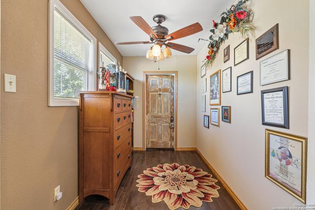 818 W Magnolia, San Antonio, TX 78212