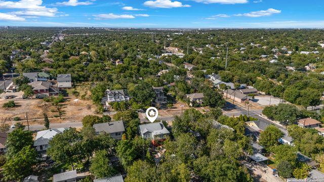 818 W Magnolia, San Antonio, TX 78212
