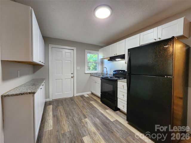 2036 Renner Street, Charlotte, NC 28216