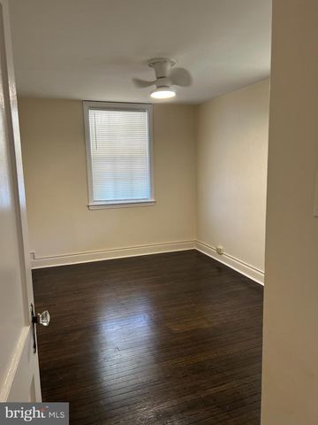 2 WINTHROP RD, Darby, PA 19023