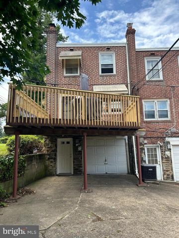 2 WINTHROP RD, Darby, PA 19023