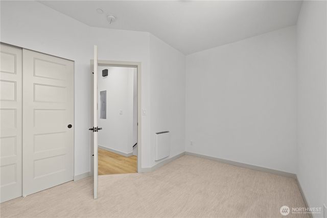 7009 9th Avenue NE, Seattle, WA 98115