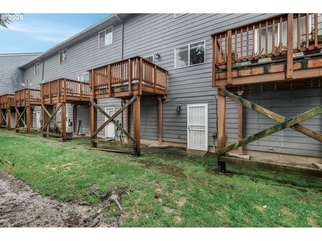 1244 Sw 160TH Ave 104, Beaverton, OR 97006