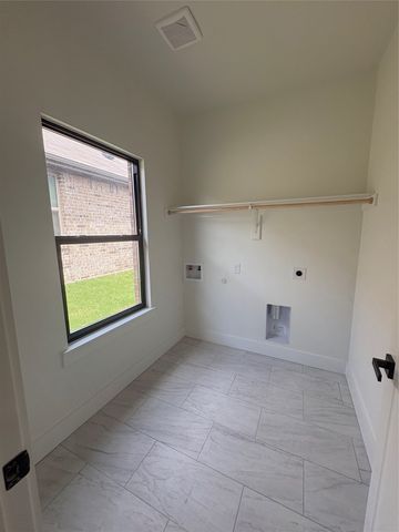 220 Reliance Road, Godley, TX 76044
