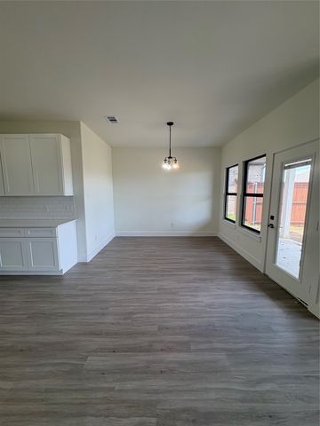 220 Reliance Road, Godley, TX 76044