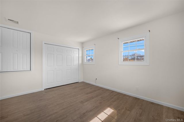 46 Elmtree Lane, Jericho, NY 11753