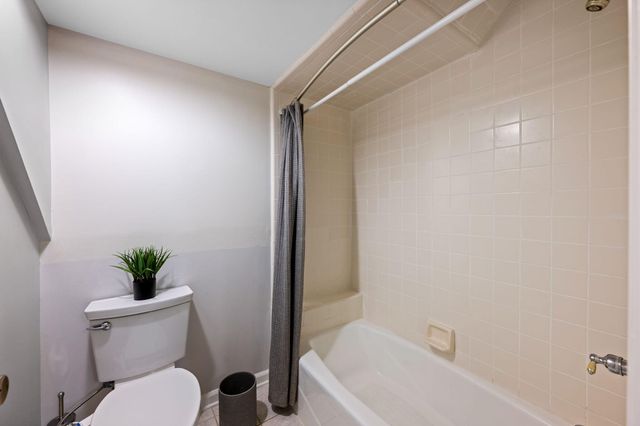 1822 Bay Pointe Dr Drive, Hixson, TN 37343