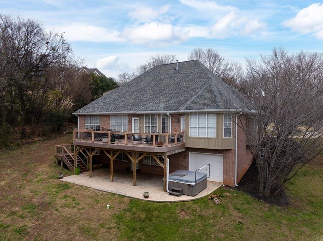 1822 Bay Pointe Dr Drive, Hixson, TN 37343