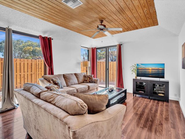 5719 Fox Hollow Drive A, Boca Raton, FL 33486