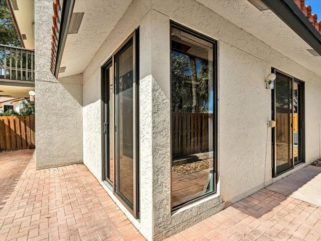 5719 Fox Hollow Drive A, Boca Raton, FL 33486