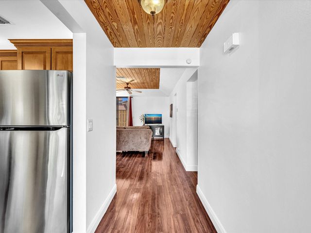 5719 Fox Hollow Drive A, Boca Raton, FL 33486