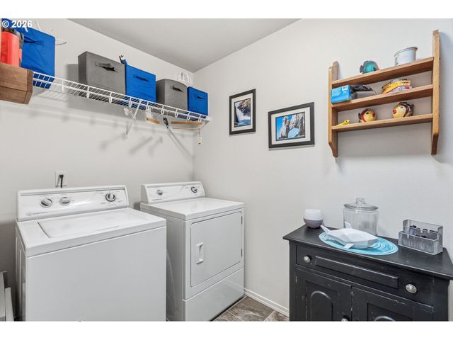 617 STONE Park, Kalama, WA 98625