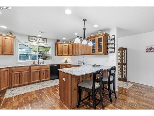 617 STONE Park, Kalama, WA 98625