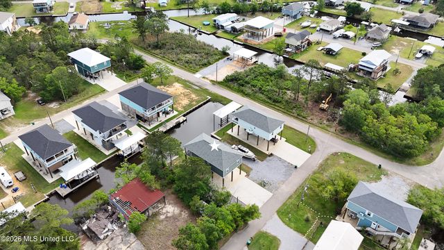 5010 Oregon Street, Bay Saint Louis, MS 39520