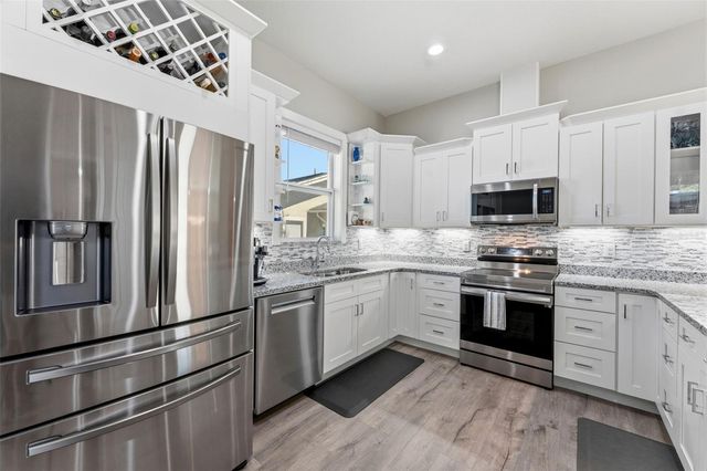 112 W SLIGH AVENUE, Tampa, FL 33604