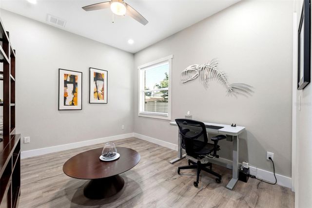 112 W SLIGH AVENUE, Tampa, FL 33604