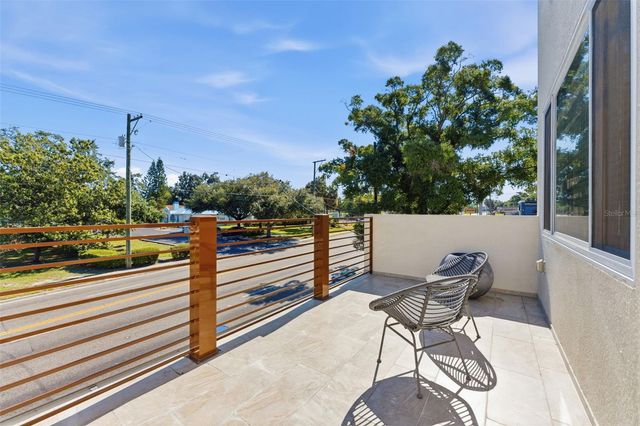 112 W SLIGH AVENUE, Tampa, FL 33604