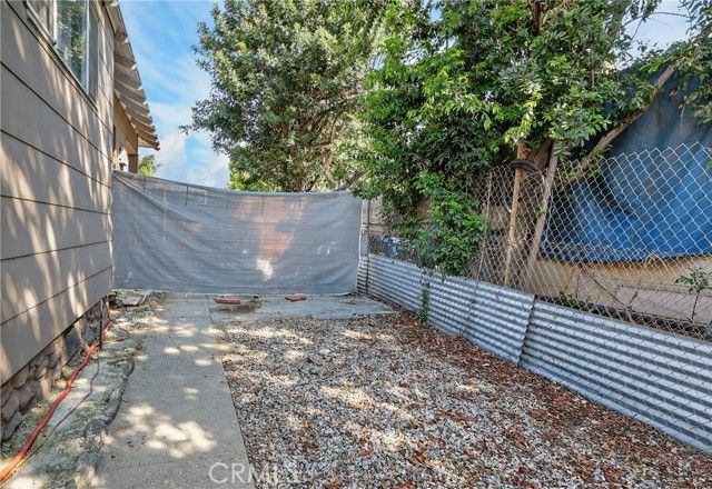 521 W Sunkist, Ontario, CA 91762