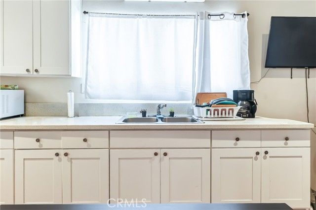 521 W Sunkist, Ontario, CA 91762