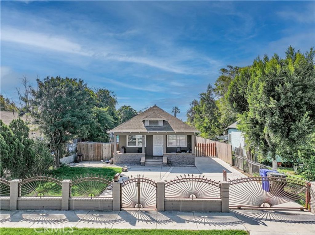 521 W Sunkist, Ontario, CA 91762