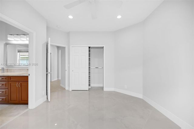 2553 Jardin Manor, Weston, FL 33327