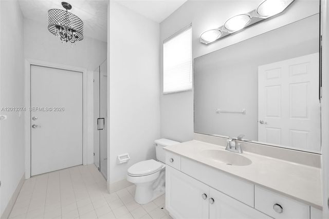2553 Jardin Manor, Weston, FL 33327