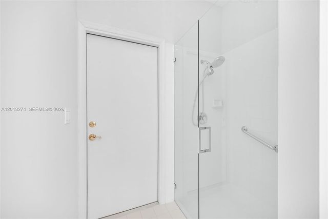 2553 Jardin Manor, Weston, FL 33327