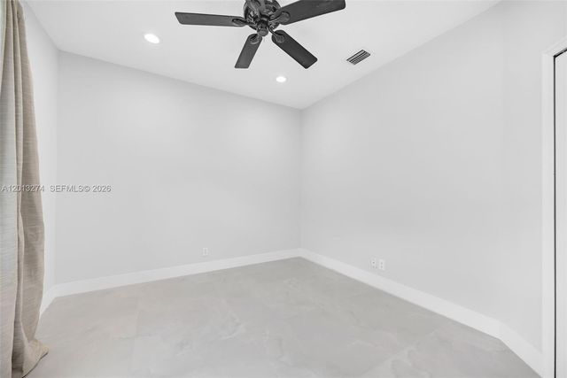 2553 Jardin Manor, Weston, FL 33327
