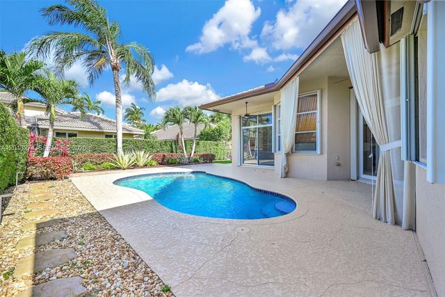 2553 Jardin Manor, Weston, FL 33327