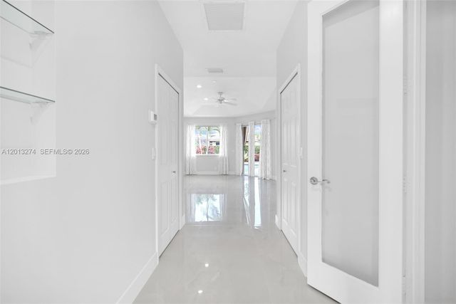 2553 Jardin Manor, Weston, FL 33327
