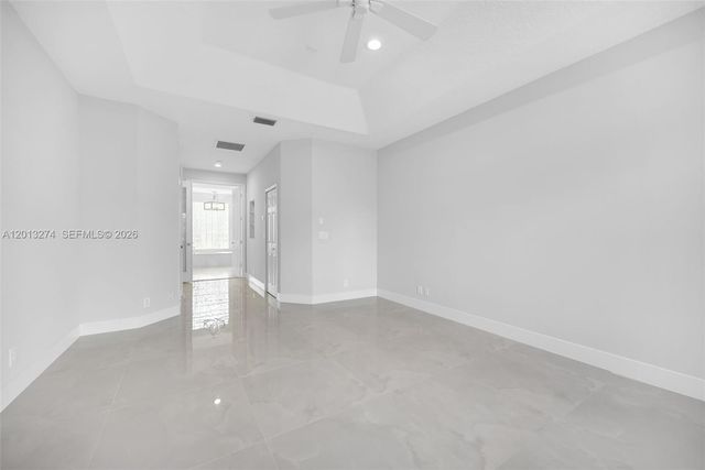 2553 Jardin Manor, Weston, FL 33327