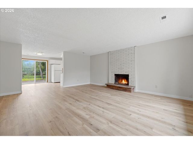 4985 Sw 192ND Ave, Beaverton, OR 97078