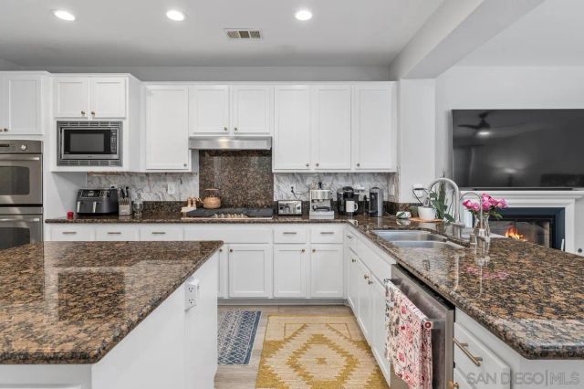 15710 Kristen Glen, San Diego, CA 92127