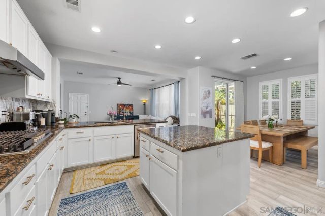 15710 Kristen Glen, San Diego, CA 92127