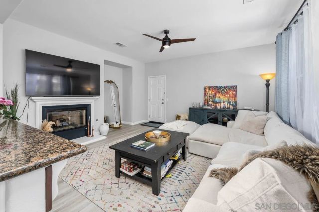 15710 Kristen Glen, San Diego, CA 92127